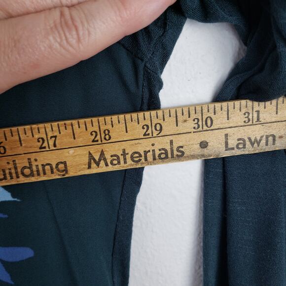 Maurices Women's 3X Long Sleeve Chiffon Challis Floral Blouse Green Relaxed Fit - Picture 4 of 9